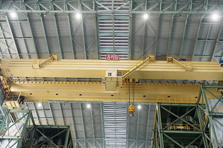 阿拉善左旗敖伦布拉格电动剪叉式高空作业升降机8米租赁